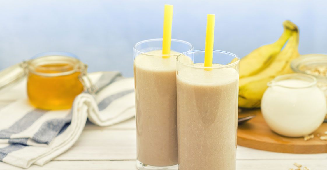 BANANA COCONUT SMOOTHIE