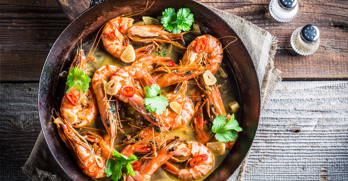 CHILLI HONEY AND GARLIC PRAWNS